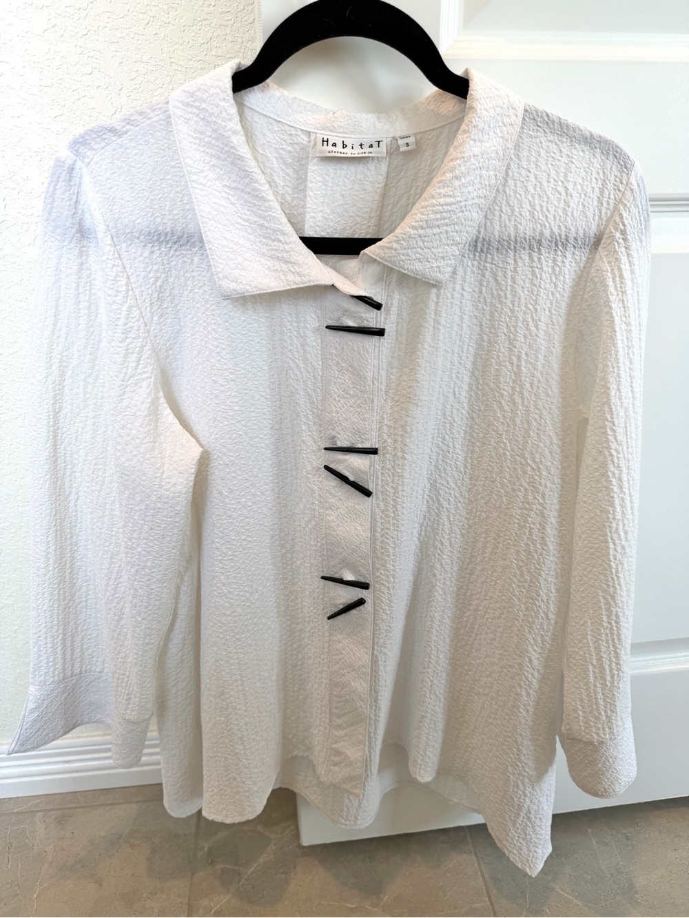 Habitat White Textured Button-Front Blouse with Black Toggle Accents